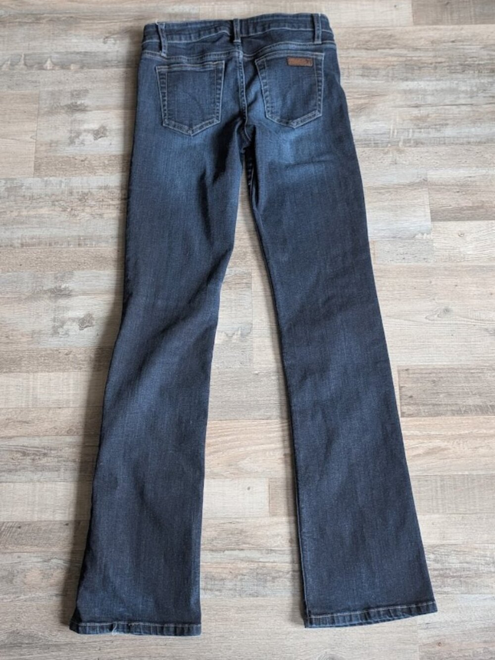 Joe’s Jeans | The Honey Fit Bootcut Jeans | Size 28 - Picture 4 of 9